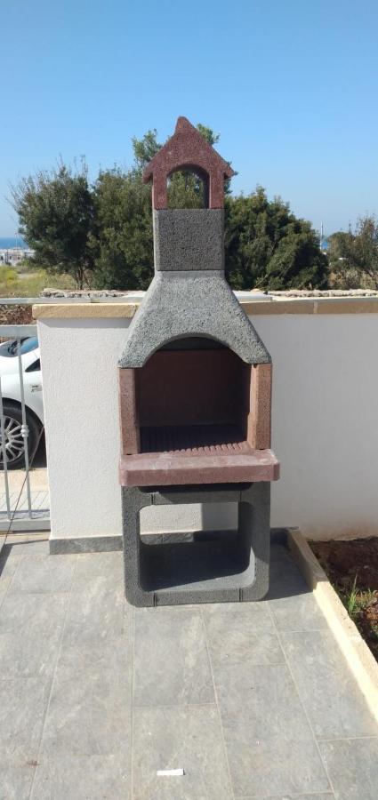 Appartamento Zona Maldive del Salento, Vistamare2, Sabbia 10'a piedi, BBQ, 2 Bagni, 2 Clima, Posto Auto Esclusivo Torre Pali Esterno foto